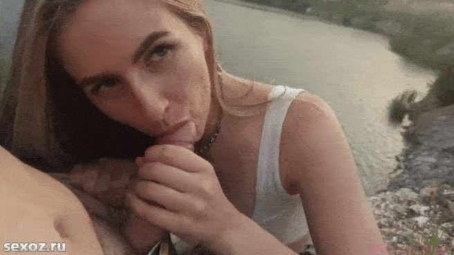 Вылечил горло девушки членом и смазал горло спермой, русское с разговорами